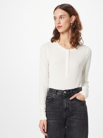 GAP Shirt in Wit: voorkant