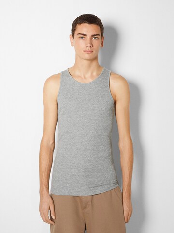 T-Shirt Bershka en gris : devant