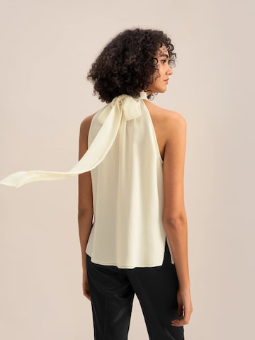 Lilysilk - Blusa 'Seidengeorgette Top mit Neckholder' en blanco