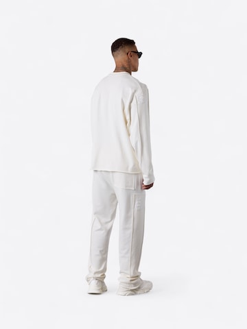 ESTEEM Loose fit Trousers in White