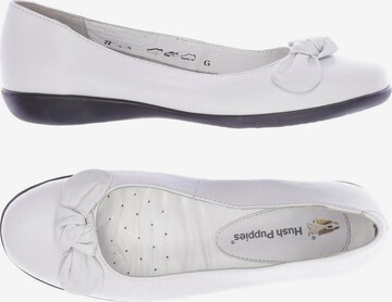 HUSH PUPPIES Flats & Loafers in 36 in White: front