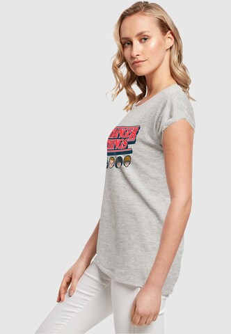 T-shirt 'Stranger Things - Caricature' ABSOLUTE CULT en gris