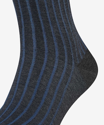 FALKE Socks in Grey