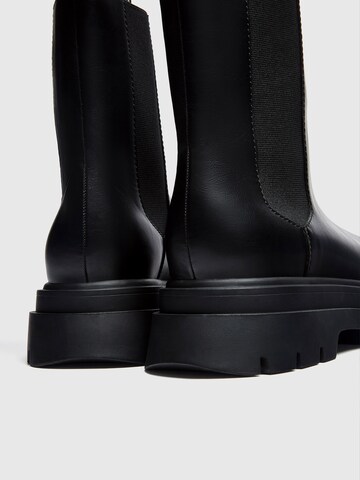 Pull&Bear Chelsea Boots in Schwarz