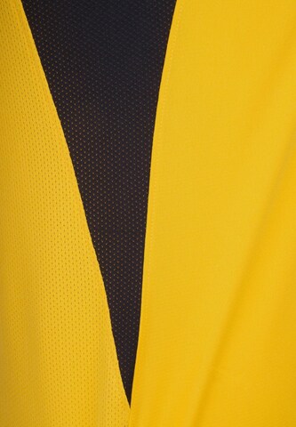 Maillot 'Legend' NIKE en jaune