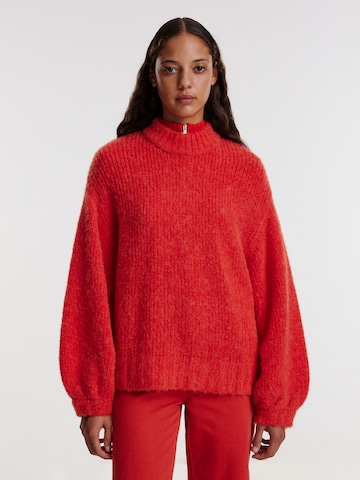 Pullover di EDITED in rosso: frontale