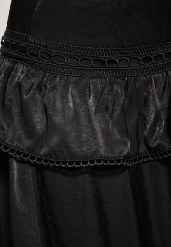Gonna di IZIA in nero