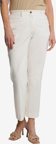 Ulla Popken Regular Pants in White: front