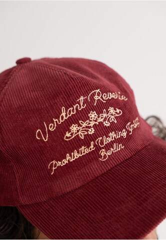Prohibited Cap 'Verdant Reverie' in Red