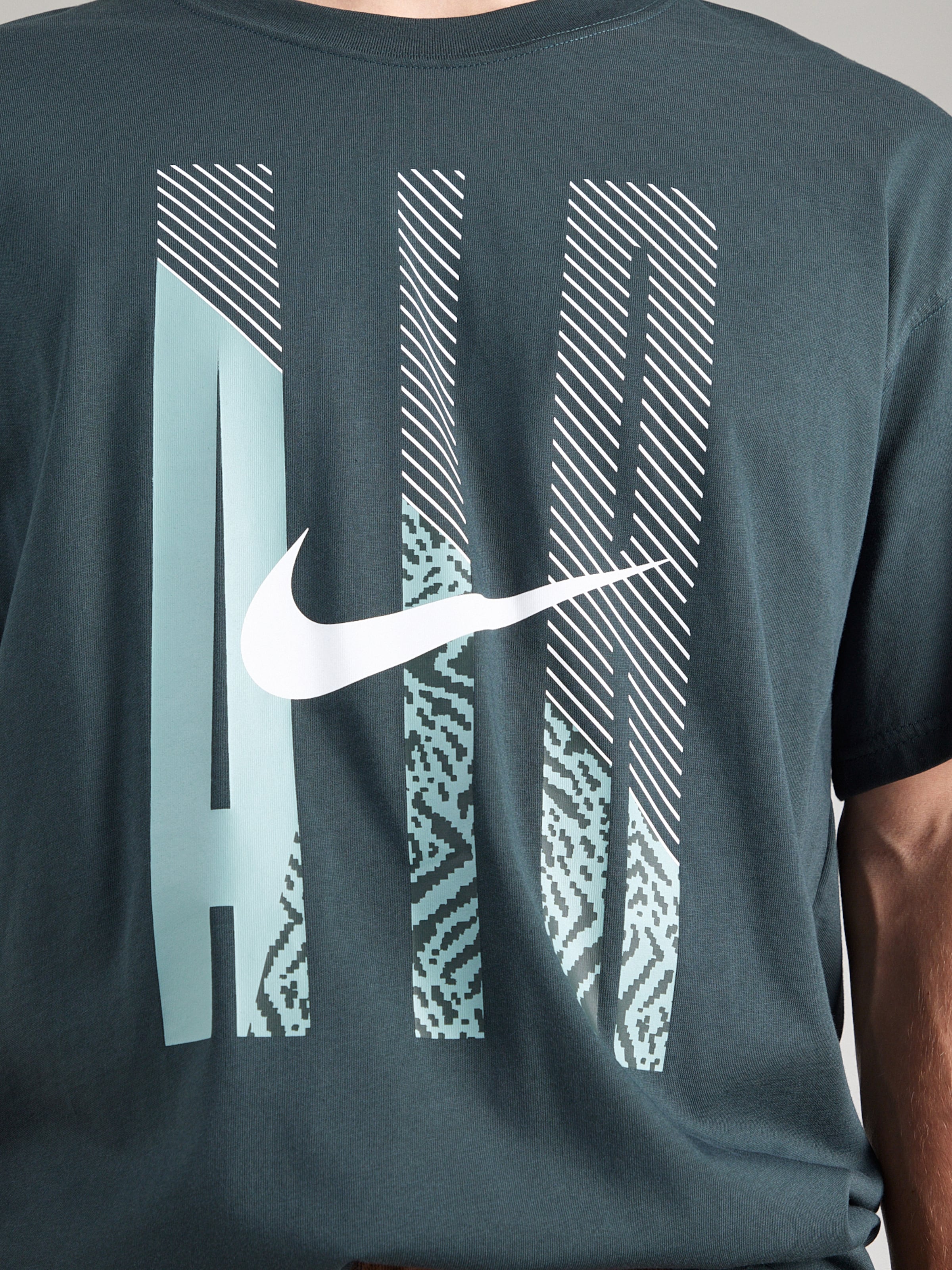 mint green shirt nike