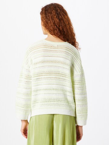Oasis Sweter w kolorze zielony