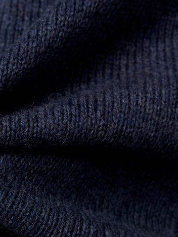 Finshley & Harding Sweater in Blue