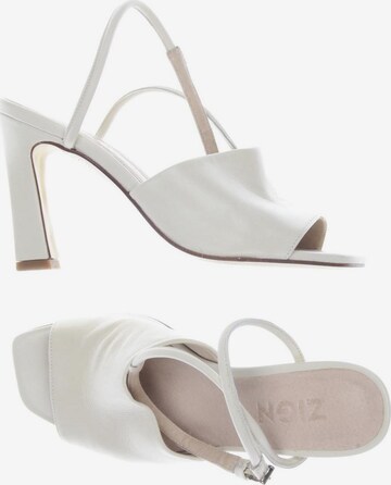 Zign Sandals & High-Heeled Sandals in 36 in White: front