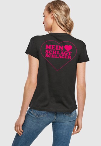 Merchcode T-Shirt 'Herz' in Schwarz: Vorderseite