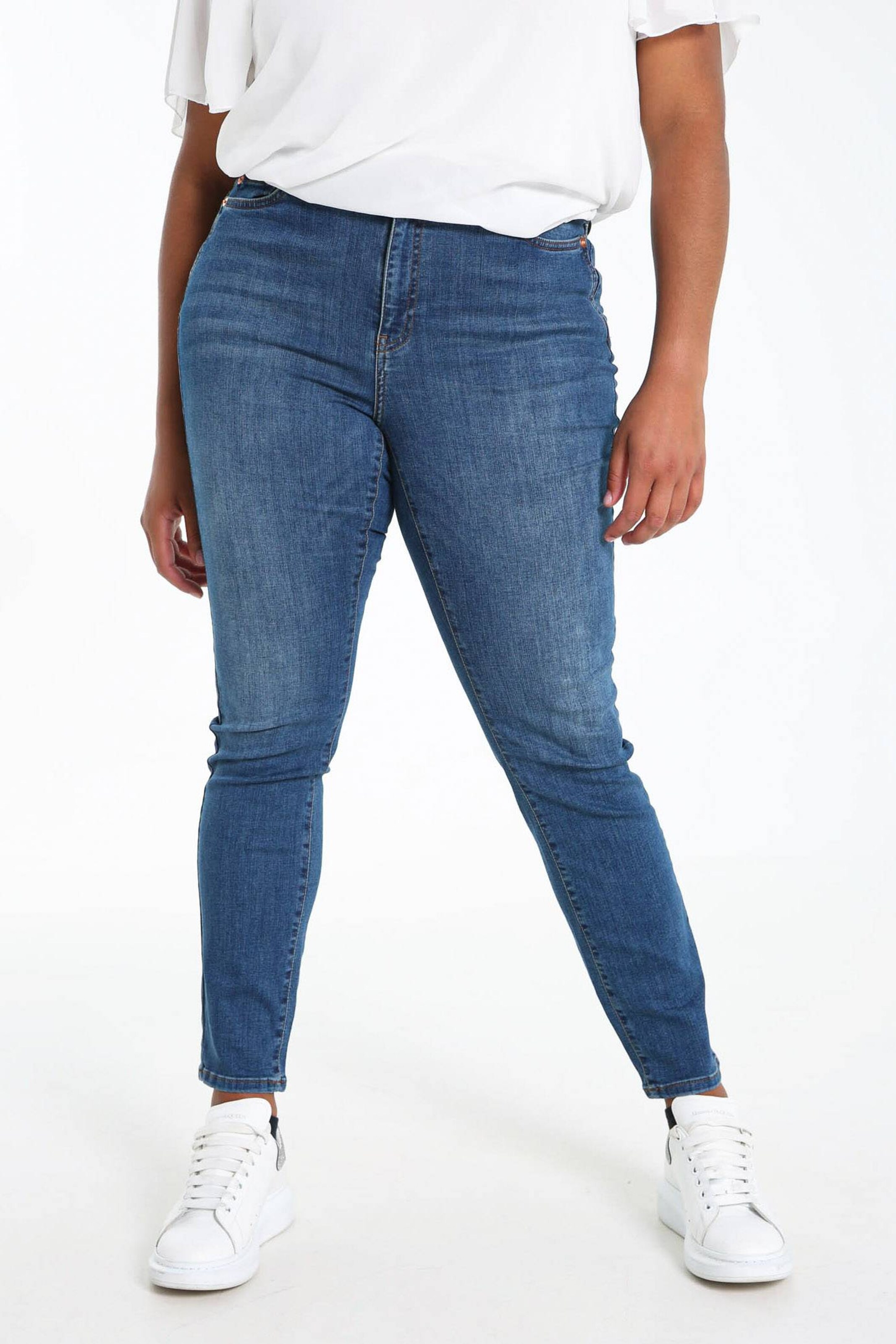 Frauen Jeans Paprika Jeans in Blau - EJ57096