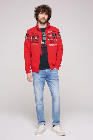 CAMP DAVID - Sudadera con cremallera en rojo