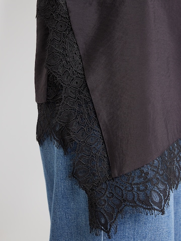 ABOUT YOU Shirt 'Vicky' in Zwart