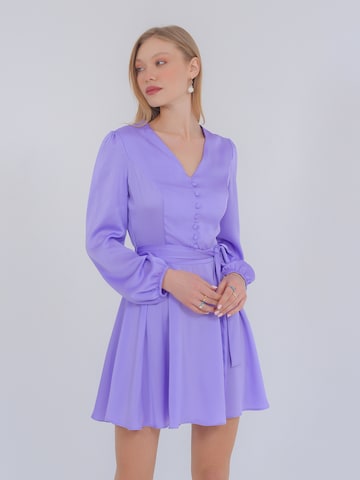 FRESHLIONS Shirt Dress in Purple: front