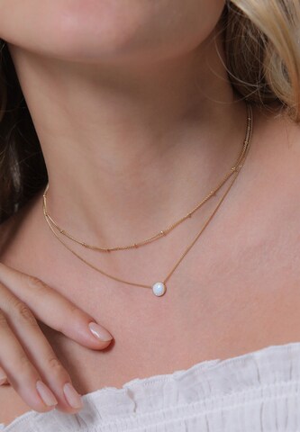 ELLI Necklace in Gold: front