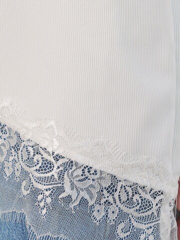 Bigdart - Blusa em branco