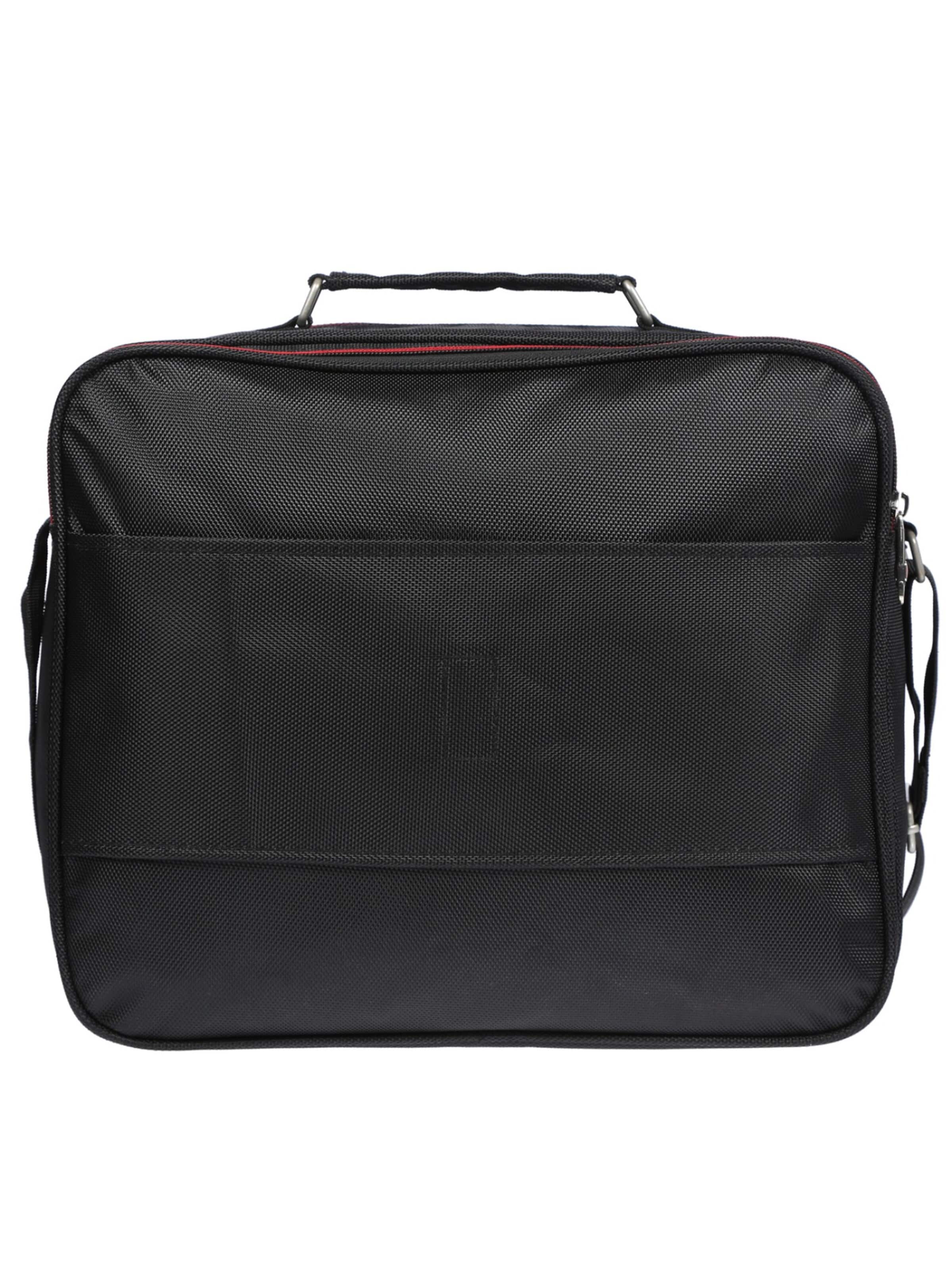 Christian Wippermann Messenger in Black