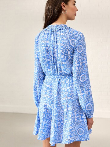 Robe Next en mélange de couleurs