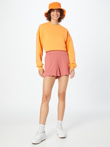 Gina Tricot Regular Shorts 'Millie' in Pink