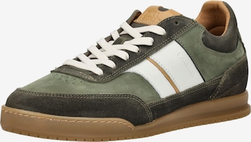Sneaker bassa di BULLBOXER in verde: frontale