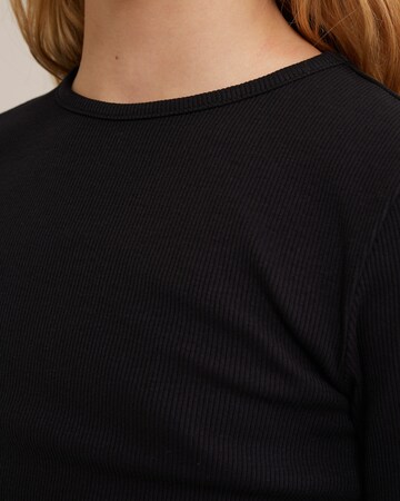 WE Fashion Shirt in Black