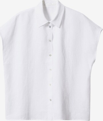 MANGO Blouse in White: front