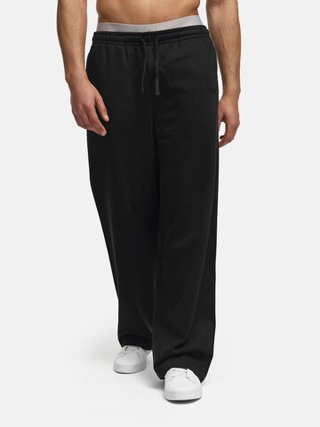 cfab (formerly creamy fabrics) Regular Hose 'Relaxed Straight'‌ in Schwarz