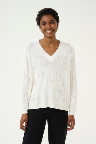 Kaffe Pullover 'KAcharlie' in Weiß: Vorderseite