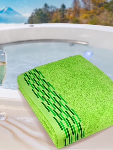 Lashuma Towel 'Lugano' in Green