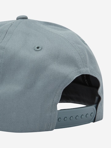 Calvin Klein Jeans Regular Cap in Grey