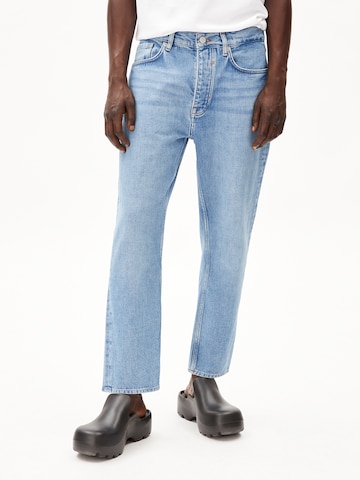 ARMEDANGELS Loose fit Jeans ' MAAKX ' in Blue: front