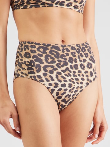 Slip bikini 'Malin' di Lindex in beige: frontale