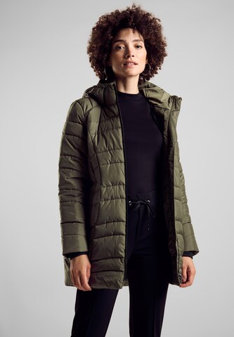 STREET ONE Winter Coat in Green: front