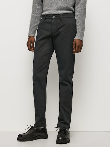 Pepe Jeans Slim fit Chino Pants 'Chary' in Black: front