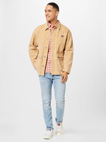 Tommy Jeans Prehodna jakna | rjava barva