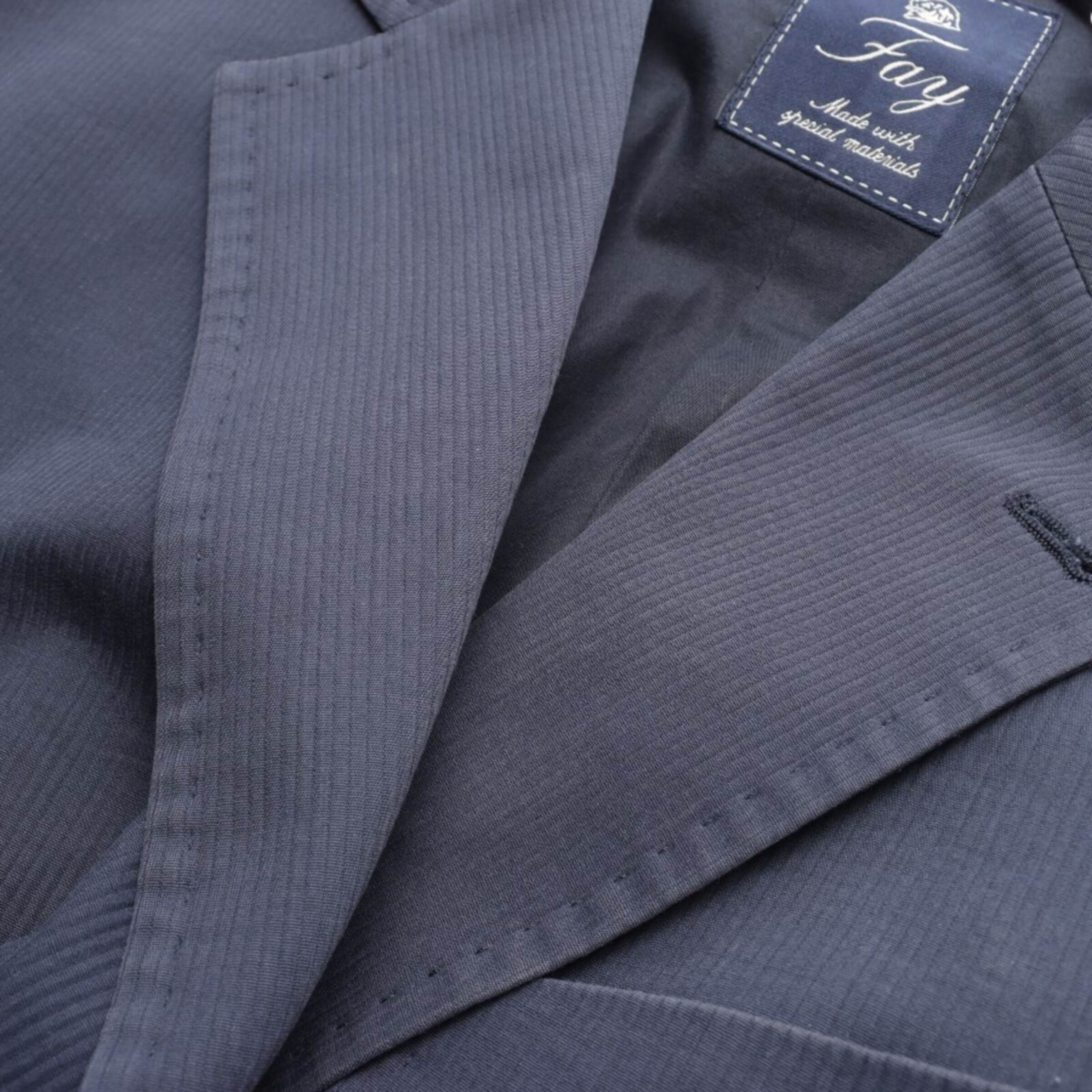 Fay Suit Jacket in M in Blue