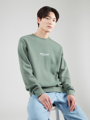 JACK & JONES Sweatshirt 'JWHVESTERBRO' in Grün: Vorderseite