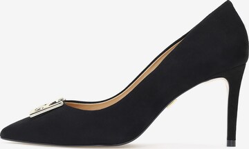 Kazar Pumps in Black: front