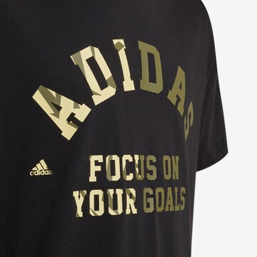 ADIDAS SPORTSWEAR - Camisa funcionais 'Graphic' em preto