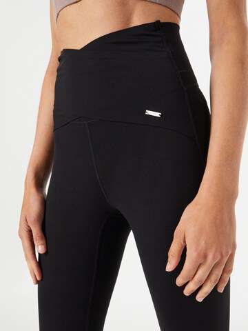 aim'n - Skinny Pantalón deportivo en negro