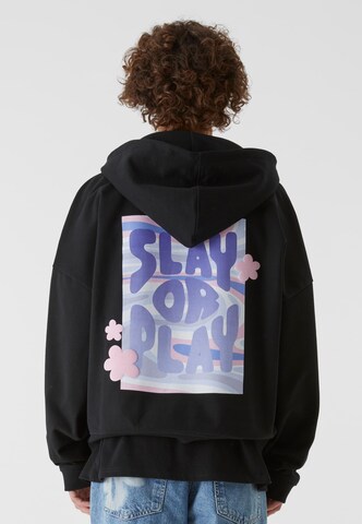 Lost Youth Sweatjacka 'Slay or Play' i svart: framsida