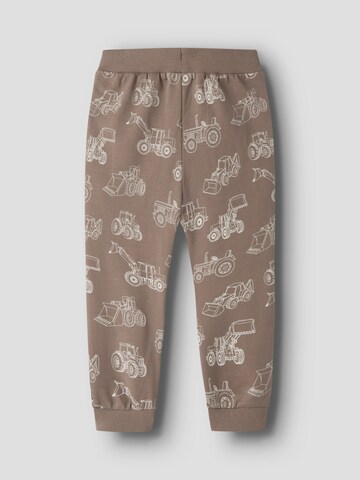 NAME IT Дънки Tapered Leg Панталон 'NMMVaron' в кафяво