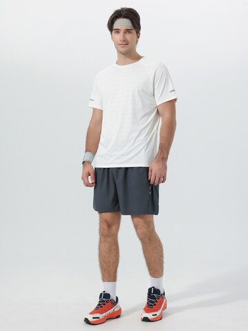 YOUTHUP Sports Suit in Grey
