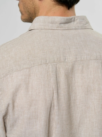 MCS Regular Fit Skjorte 'Pasadena' i beige
