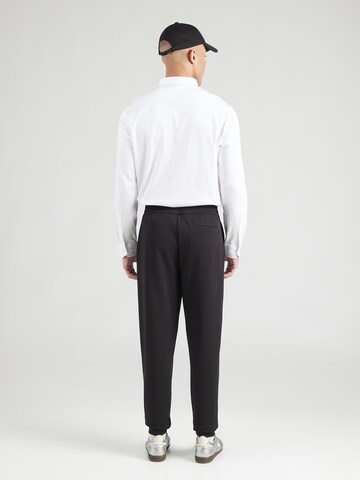 BOSS Alt kitsenev Püksid 'Locsin', värv must