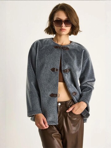 Bianco Lucci Between-Season Jacket in Grey